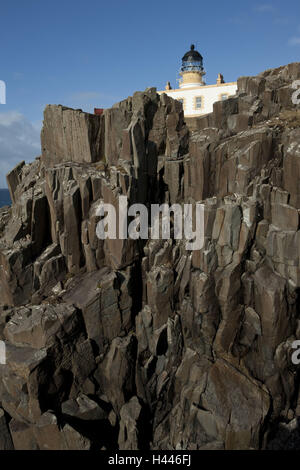 Les Hébrides intérieures, à l'île de Skye, peninsula Neist Point, la partie la plus occidentale de l'île, phare, Banque D'Images