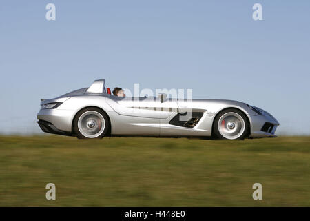 McLaren SLR, country road, Banque D'Images