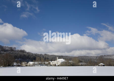 Allemagne, Bavière, Ebenhausen Schäftlarn, cloître, hiver, Haute-Bavière, cloître, l'abbaye bénédictine de l'usine, abbaye, high school, école, église, cathédrale, lieu d'intérêts, la saison, ciel nuageux, Banque D'Images