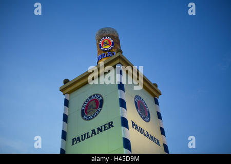 Germany, Bavaria, Munich, Oktoberfest, Paulaner, détail, crépuscule, Banque D'Images