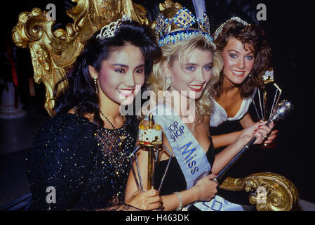 Gagnants 1988 Miss Monde. Royal Albert Hall. 17 novembre 1988. Banque D'Images