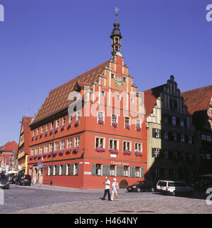 Allemagne, Bavière, Dinkelsbühl, marché du vin, l'alcool, conseiller chambre passant, le modèle ne libération, l'Europe, la ville, la destination, le lieu d'intérêts, l'architecture, historiquement, bâtiment, façade, rouge, gable, cCastle, tour, personne, touristiques, le tourisme, l'extérieur, le ciel, bleu, sans nuages, maison à pignon, Banque D'Images