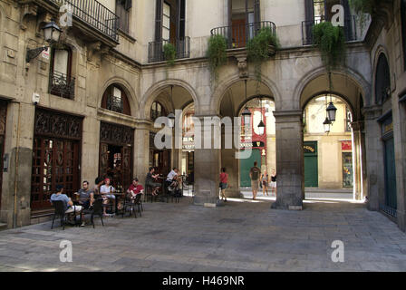 Espagne, Catalogne, Barcelone, Barri Gotic, Passadge de Madoz, cour, café, Banque D'Images