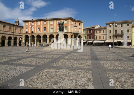 L'Italie, Emilie-Romagne, Adriatique, Santarcangelo di Romagna, vieille ville, place, monument, Banque D'Images