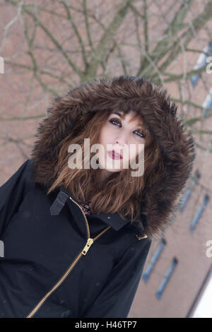 Portrait d'une belle jeune femme. Banque D'Images