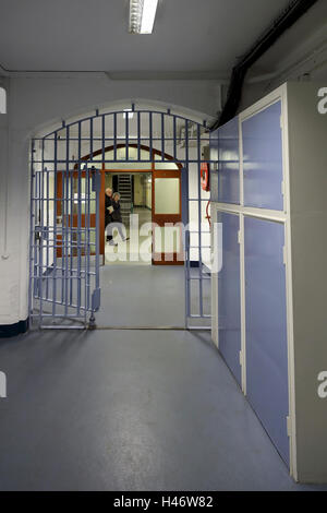 Her Majesty's Prison la lecture, l'Angleterre a ouvert ses portes au public en 2016 - les membres du public visiter la prison Banque D'Images