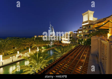 Burj Al Arab et Medinat Hotels, 7 stars hotel, Jumeirah, Dubai, Émirats arabes unis, Banque D'Images