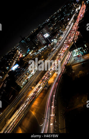 Bogota nocturna ville mouvement nuit Banque D'Images