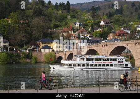 Heidelberg, tourboat, Vieux Pont, Bade-Wurtemberg, Allemagne, Banque D'Images