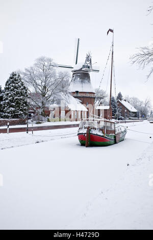 Friesland de l'hiver, l'équilibre de l'humeur, pont, bateau, moulin, Banque D'Images