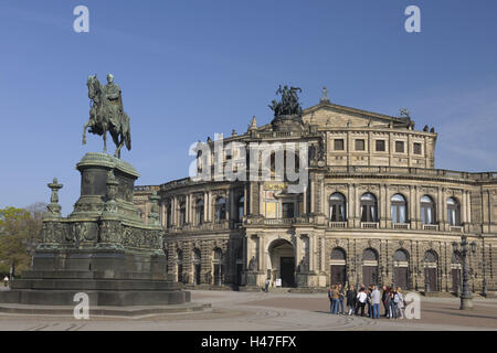 Semperoper, purger le roi monument Johann, Dresde, Saxe, Allemagne, Banque D'Images