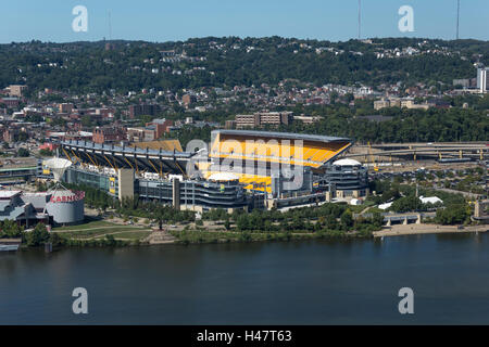 HEINZ STADIUM (©POPULEUSE/HOK SPORT ÉVÉNEMENT LIEU 2001) RIVIÈRE OHIO PITTSBURGH PENNSYLVANIA USA Banque D'Images