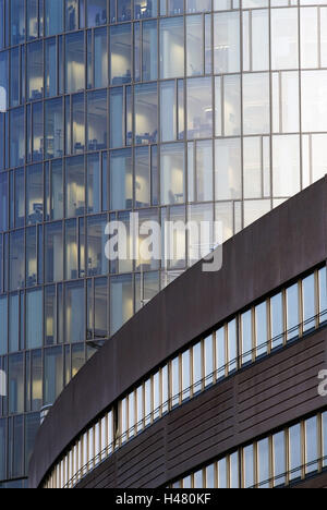 KölnTriangle, grande hauteur, façade, fenêtre, bureaux, lampes, cieux, Allemagne, Berlin, Cologne, Banque D'Images