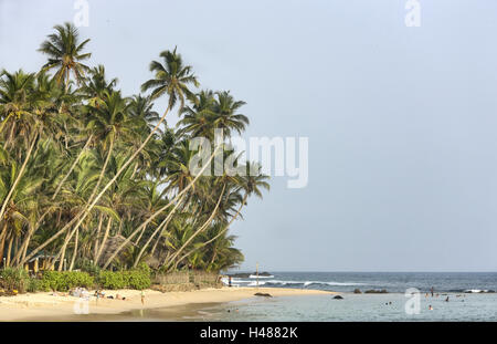 Sri Lanka, Unawatuna, palm beach, touristiques, Banque D'Images