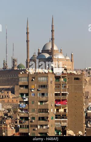 Egypte, Caire, vue à partir de la mosquée d'Ibn Tulun sur la vieille ville et de la citadelle, Banque D'Images