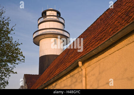 Allemagne, Schleswig - Holstein, Kiel, phare Bülk, moyen, close-up, de la mer Baltique, façade, l'architecture, printemps, maritime, noir et blanc, la navigation, l'orientation, navigation, Banque D'Images