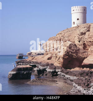 Oman, Sur, plage, mer, phare, rock, vue, bateau, tours, ciel, bleu, eaux, Banque D'Images