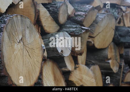 Gros plan d'une pile de journaux Banque D'Images