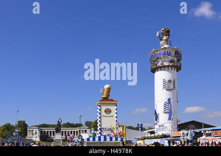 Germany, Bavaria, Munich, Theresienwiese, octobre fête, Paulaner et Löwenbräu, Werbepylons - tente fixe Banque D'Images