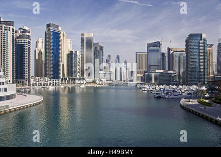 VAE, Dubaï, Dubaï Marina, Port de plaisance, gratte-ciel, des tours, Banque D'Images