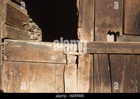 Grange, porte en bois, détail, la construction, la stabilité, la porte, en bois, objectif, stable, porte d'entrée, porte pliante, demi-ouvert, divisible, météo-battu, à l'extérieur, Banque D'Images