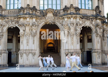 Dresde, chenil chenil concerts, ballet avant le remblai pavilion, Dresde, Saxe, Allemagne, Banque D'Images