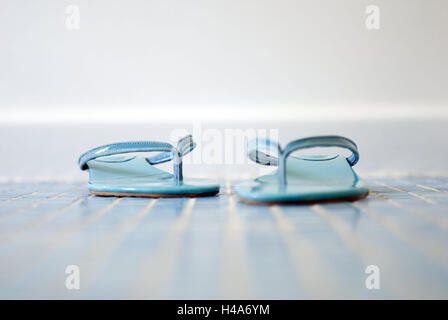 Tongs, bleu, marbre, mosaïque, carrelage, mosaïque, salle de bains, baignoire, chaussures, turquoise, poser, dévêtir, sandales, chaussures d'été, bleu clair, les chaussures de plage, turquoise, baignade, aucun peuple, flou, Banque D'Images