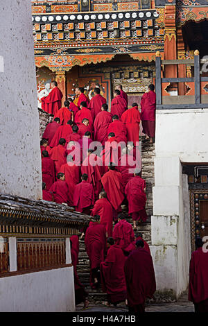 Royaume du Bhoutan, les moines à Paro Dzong, Banque D'Images