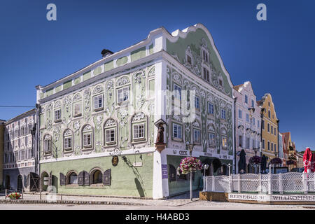 L'Autriche, Haute Autriche, Innviertel, Obernberg sur l'Inn, marché, façade rococo, Banque D'Images