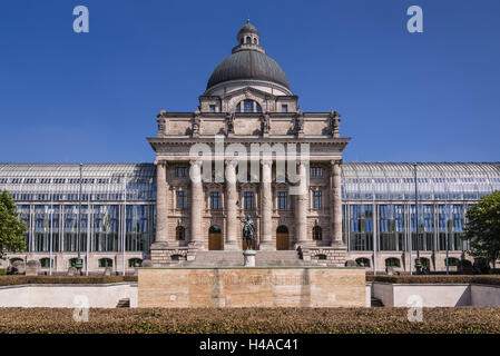 Allemagne, Berlin, Munich, Hofgarten (parc), Chancellerie de l'État de Bavière, anciennement Musée de l'armée bavaroise, Banque D'Images