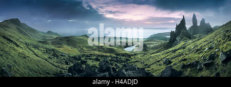 Ecosse, île de Skye, Hébrides intérieures, le Vieil Homme de Storr, rock, le coucher du soleil, de l'aiguille Banque D'Images