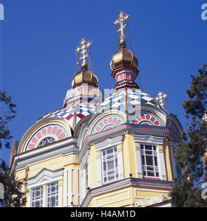 Kazakhstan, Almaty, l'Ascension de la cathédrale, à l'extérieur, la religion, la foi, russe-orthodoxe, style architectural, l'église, cathédrale, clochers, ciel, bleu, l'église, Banque D'Images