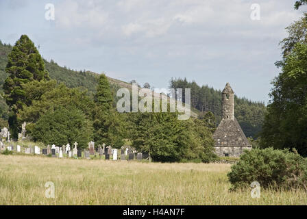 L'Irlande, Leinster, Wicklow, Glendalough, cloître, de l'usine 6. 100., l'église St. Kevin, 11.-12 100., cimetière, Banque D'Images