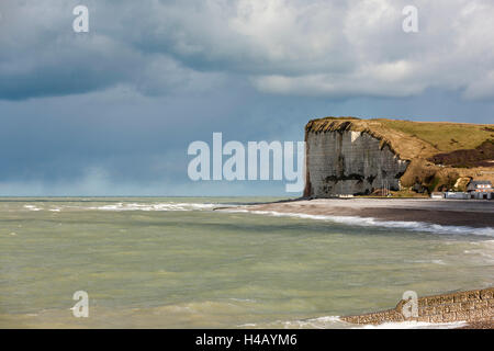 Falaise rocheuse, Veulettes-sur-Mer, Côte d'Albâtre, Normandie Banque D'Images