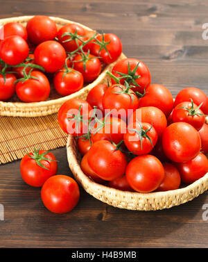 Tomates, 'Tri' Harzfeuer, Banque D'Images