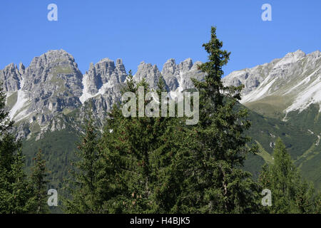 Kalkkögel, Groupe de montagne dans la vallée de l'émetteur, Tyrol, Autriche, Banque D'Images