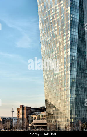 Allemagne, Hesse, Francfort sur le Main, façade de la Banque centrale européenne, Banque D'Images