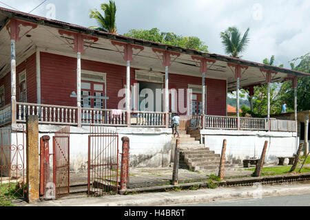 La péninsule de Samana, République dominicaine, maison en bois dans le style colonial, à Sanchez Banque D'Images