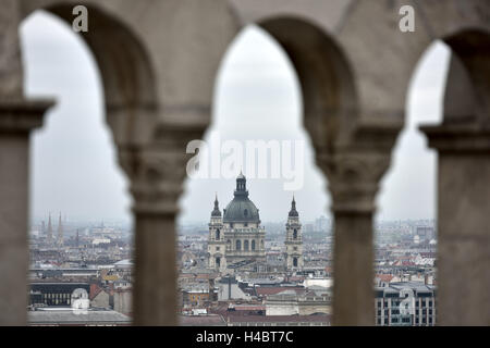 Vue depuis la colline Gellert, sur la Basilique, Budapest, Hongrie, Europe Banque D'Images