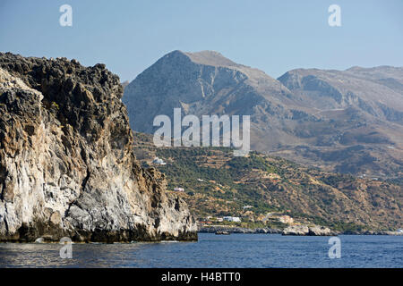 Crète, rocky côte sud près de Plakiás Banque D'Images