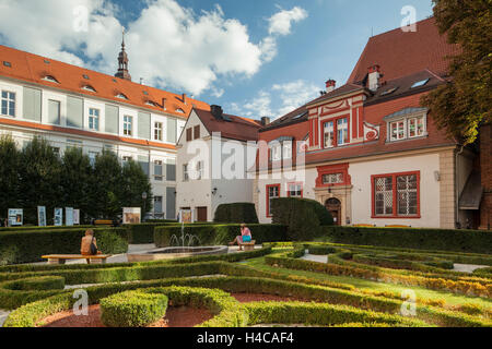 Jardin Baroque de l'Ossolineum de Wroclaw, la Basse Silésie, Pologne. Banque D'Images