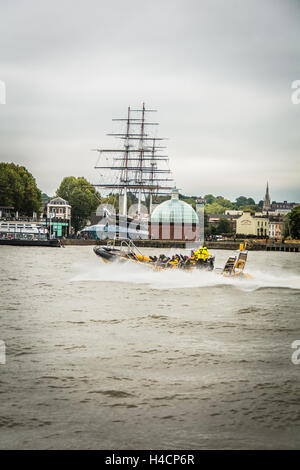 Le Cutty Sark Clipper thé rénové vue de la Tamise, Londres, Angleterre, Royaume-Uni Banque D'Images