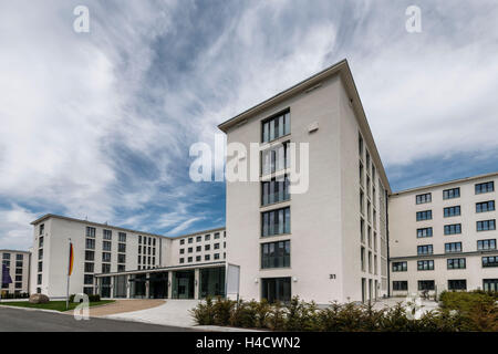 Binz Prora,, 1, ex-station balnéaire la force par la joie", la reconstruction de l'organisation KdF NS de luxe moderne flatlets Banque D'Images