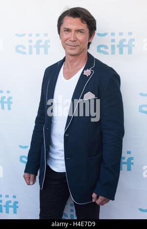 Lou Diamond Phillips assiste à la Seattle International Film Festival (SIFF) tapis rouge première du film Stalker de nuit le 4 juin 2016 pour le Festival International du Film de Seattle (SIFF) à Seattle, Washington. Banque D'Images