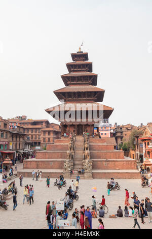 Temple de Nyatapola dans Taumahdi Tole, Bhaktapur, Népal Banque D'Images