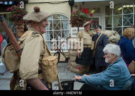 Années 40, festival week-end à Sheringham sur la côte nord du comté de Norfolk, en Angleterre. Banque D'Images