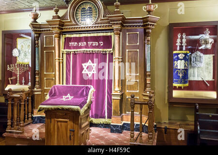 New York City, NY NYC Lower Manhattan, Chinatown, Eldridge Street Synagogue Museum, 1887, expérience immigrée, religion, judaïsme, Torah ark, Aron Kodesh, Hebre Banque D'Images