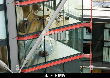 Voir l'interrupteur de la Tate Modern House Extension dans les appartements de l'immeuble néo Bankside, Londres, Angleterre, Royaume-Uni Banque D'Images