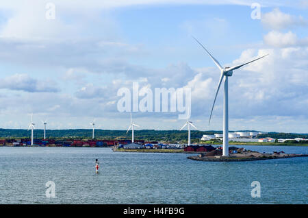 Les moulins à vent à l'entrée de Göteborg Göteborg / de la rivière Göta älv/, Suède Banque D'Images