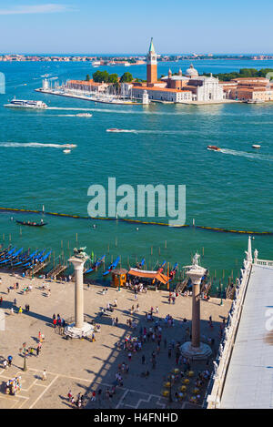 Venise, Venise, Vénétie, province de l'Italie. Vue sur la Piazetta San Marco Banque D'Images